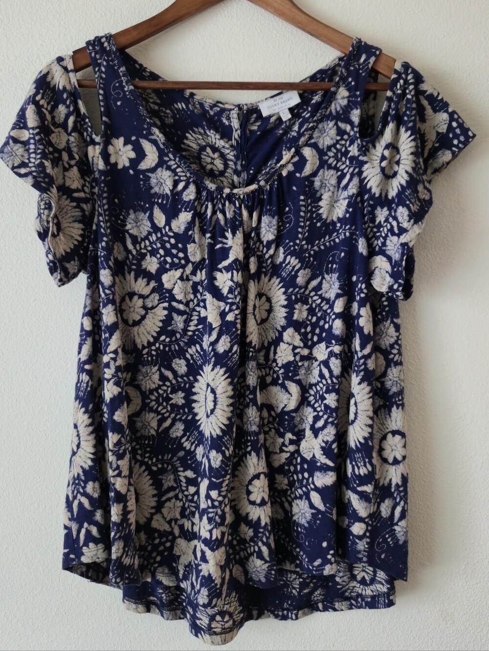 Lucky Brand Blue Floral Cold-Shoulder Top
